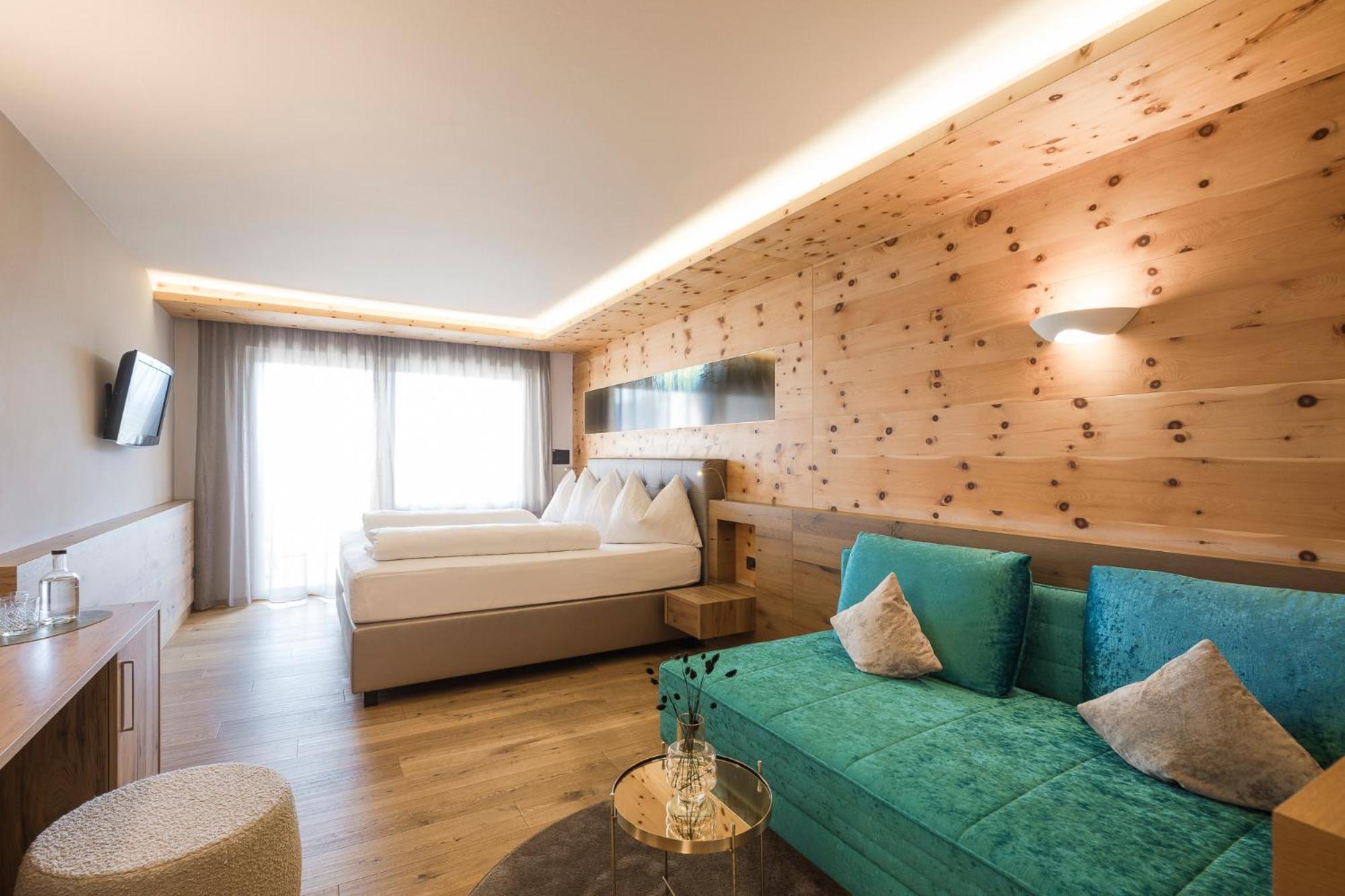 Feel Good Resort Johannis Tirolo Ngoại thất bức ảnh